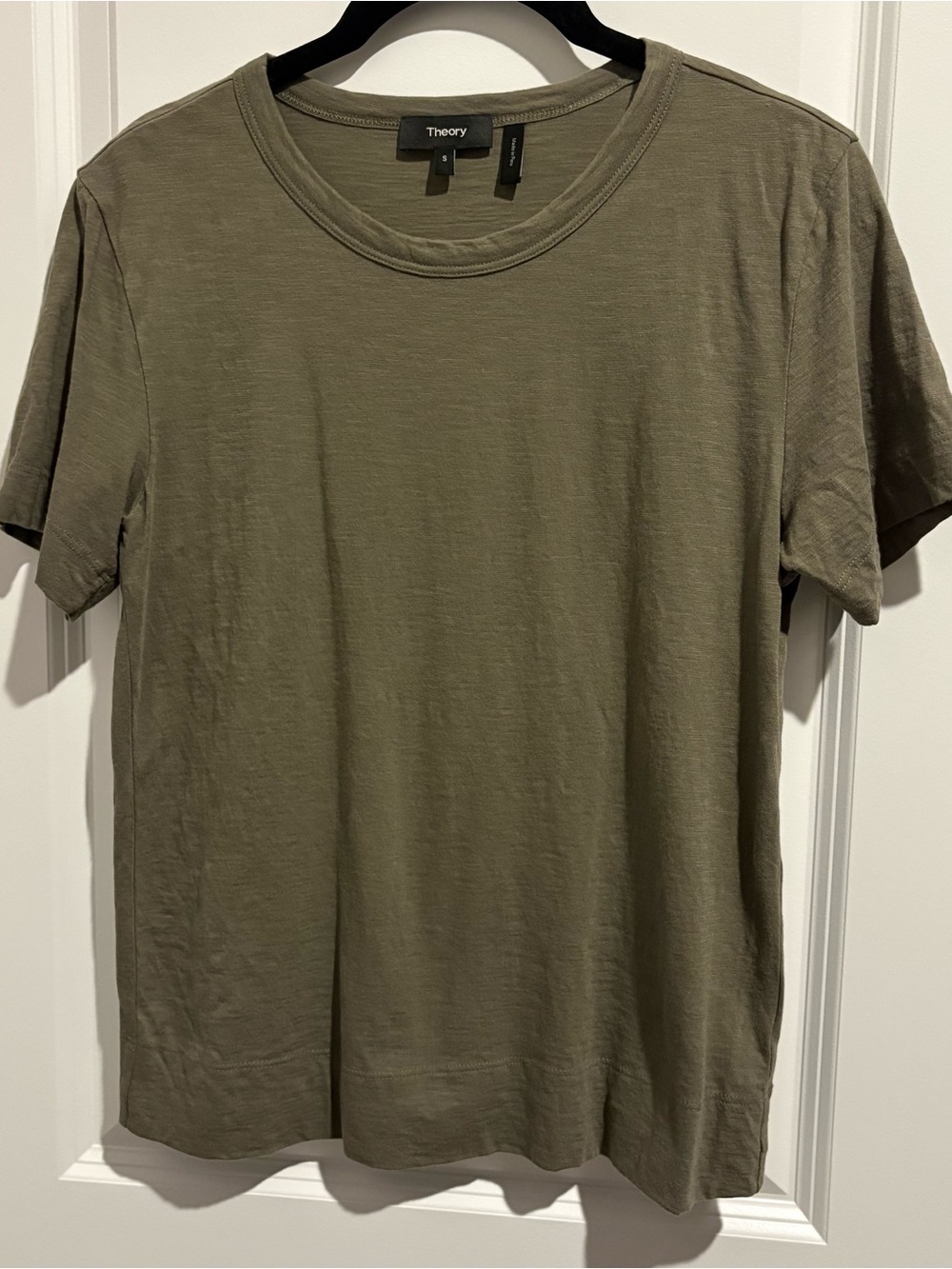 Theory Olive Green Short Sleeve Crew Neck Tee